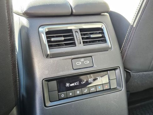 Certified 2024 MAZDA CX-90 Plug-In Hybrid w/ Premium Pkg image 20