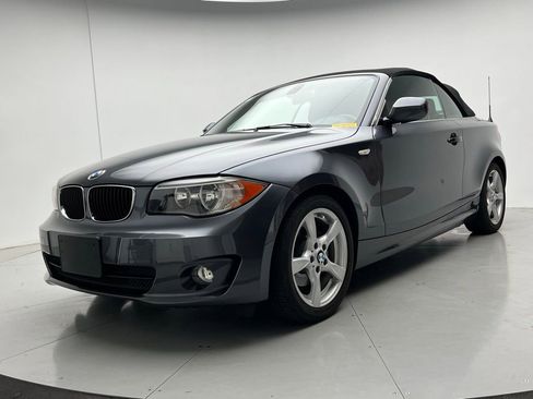 Used 2013 BMW 128i Convertible RWD image 2