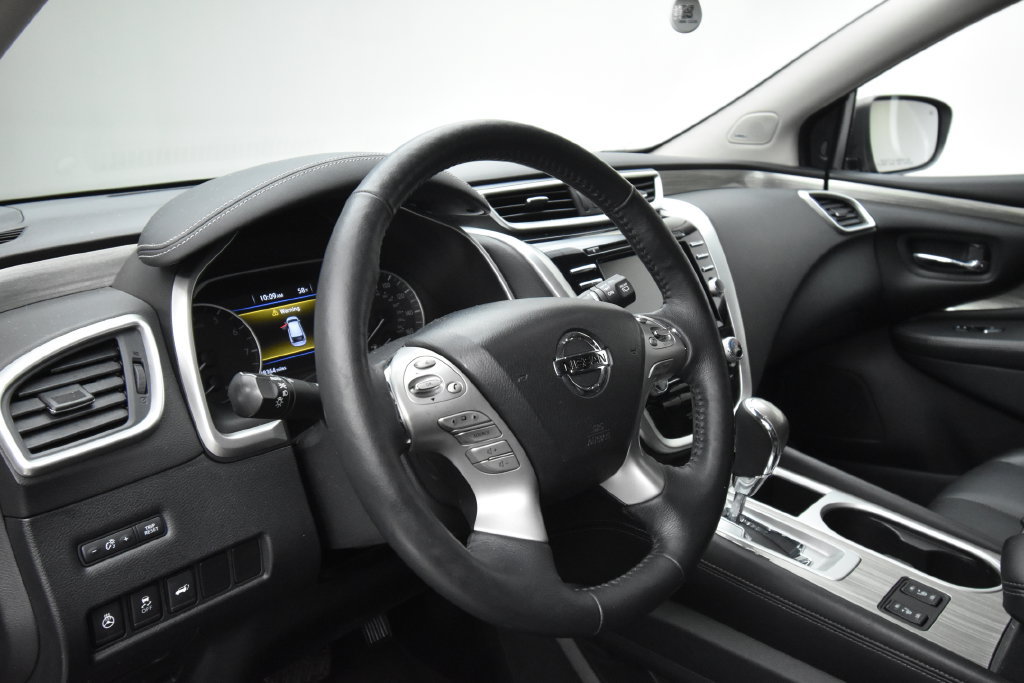 Used 2018 Nissan Murano SL FWD image 12