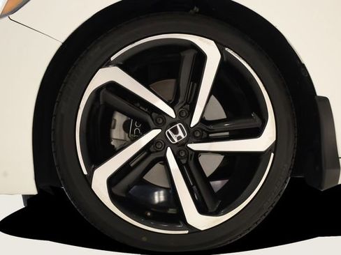 Used 2020 Honda Accord Sport image 9