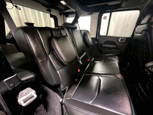 Used 2021 Jeep Wrangler Unlimited Rubicon 4xe w/ Steel Bumper Group AWD/4WD image 16