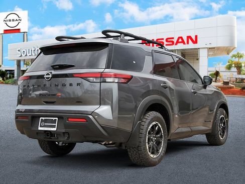 New 2025 Nissan Pathfinder Rock Creek image 4
