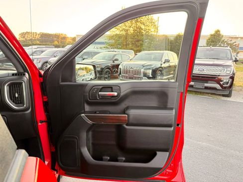 Used 2019 Chevrolet Silverado 1500 LT w/ All-Star Edition AWD/4WD image 25