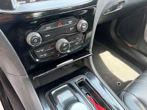 Used 2020 Chrysler 300 S RWD image 25