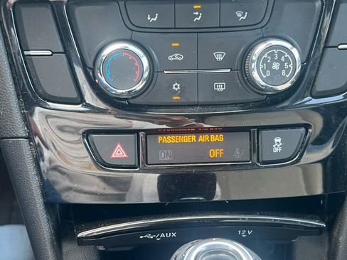 Used 2018 Buick Encore Preferred AWD/4WD image 13