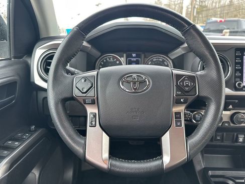 Used 2023 Toyota Tacoma SR5 AWD/4WD image 22