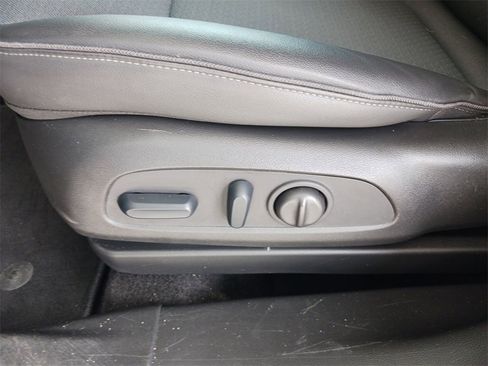 Used 2023 Buick Encore GX Preferred w/ Cold Weather Comfort Package image 28