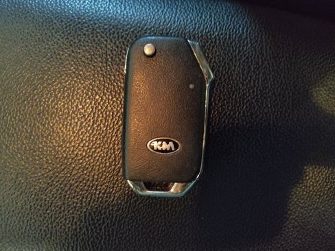 Used 2021 Kia Forte LXS FWD image 32