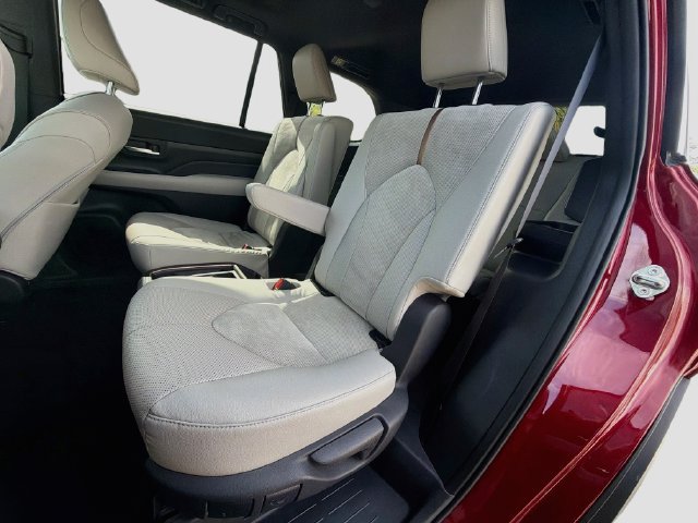 Used 2024 Toyota Grand Highlander AWD Hybrid image 22