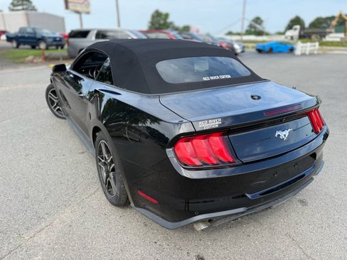 Used 2021 Ford Mustang Convertible w/ Equipment Group 101A RWD image 17