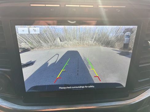 Used 2022 Ford F150 Lariat w/ Equipment Group 502A High image 32