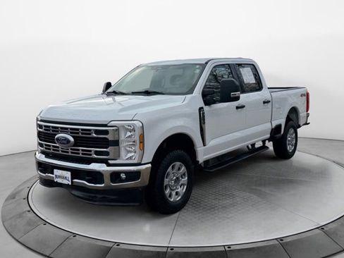 Used 2024 Ford F250 XLT image 7