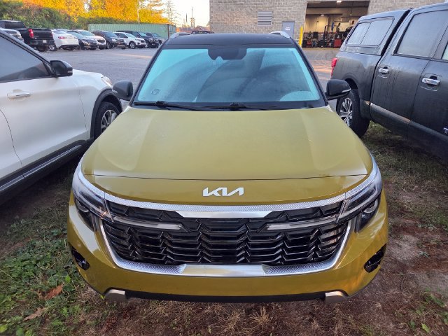 Used 2024 Kia Seltos S FWD image 2