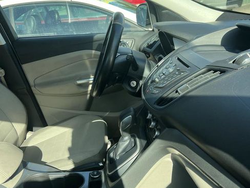 Used 2014 Ford Escape SE FWD image 10