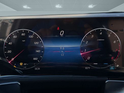 New 2026 Mercedes-Benz GLB 250 image 15