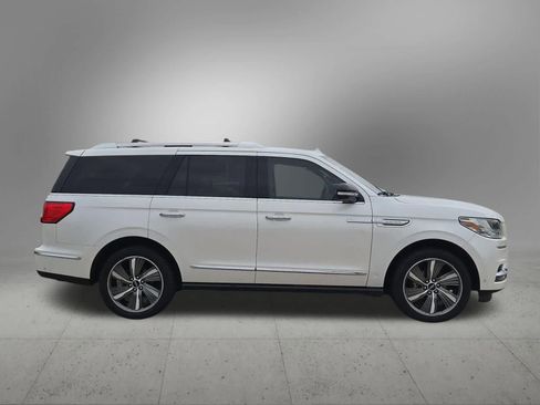 Used 2019 Lincoln Navigator Reserve AWD/4WD image 7