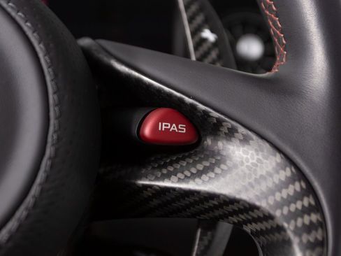 Used 2014 McLaren P1 image 28