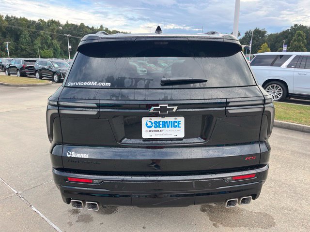 New 2027 Chevrolet Traverse RS w/ LPO, Floor Liner Package FWD image 5