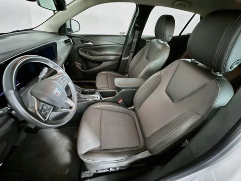 Used 2024 Buick Encore GX Preferred w/ Comfort Package AWD/4WD image 13