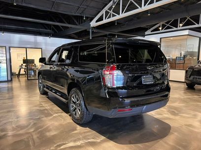 Used 2024 Chevrolet Suburban Z71 w/ Luxury Package