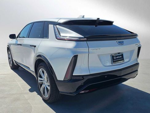 Used 2024 Cadillac Lyriq Tech w/ Driver Assist Package RWD image 5