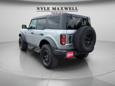 Used 2024 Ford Bronco Wildtrak AWD/4WD image 11