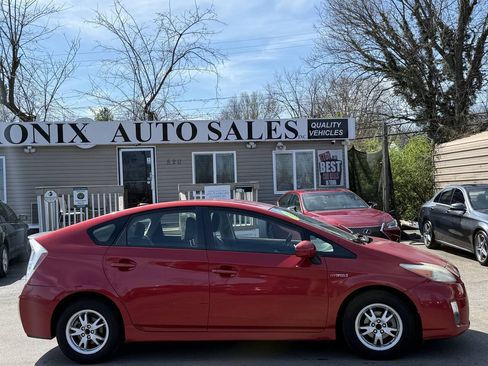 Used 2011 Toyota Prius Two FWD image 6