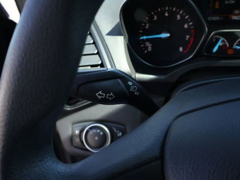 Used 2018 Ford Escape SE FWD image 30