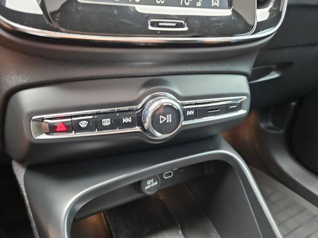 Used 2023 Volvo C40 P8 Recharge Ultimate w/ Protection Package Premier AWD/4WD image 26