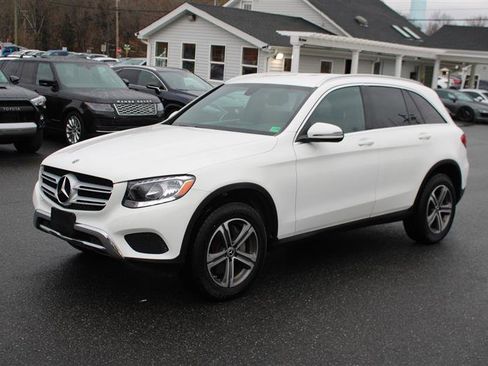 Used 2018 Mercedes-Benz GLC 300 image 5