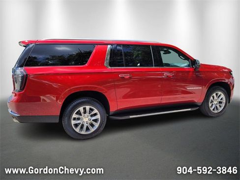 New 2025 Chevrolet Suburban Premier w/ Sun And Tow Package image 5