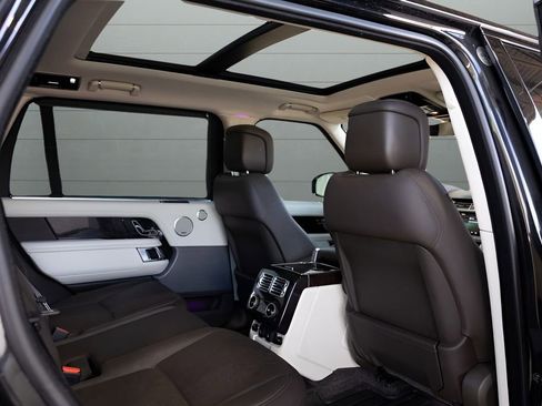 Used 2019 Land Rover Range Rover Long Wheelbase Supercharged AWD/4WD image 77