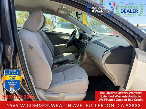 Used 2012 Toyota Corolla LE FWD image 21