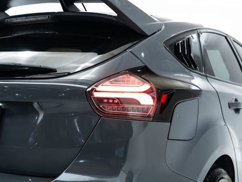 Used 2016 Ford Focus RS image 11