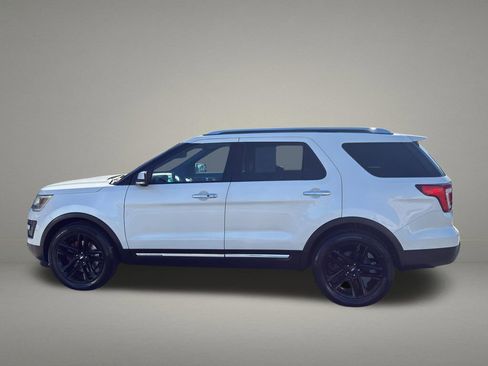 Used 2016 Ford Explorer Limited AWD/4WD image 2