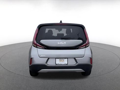 Used 2025 Kia Soul LX w/ LX Technology Package image 12