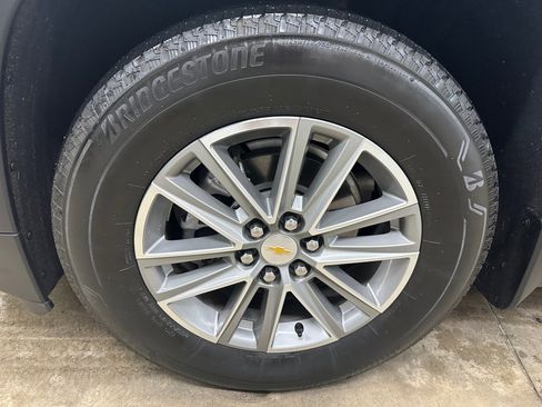 Certified 2023 Chevrolet Traverse LT image 39