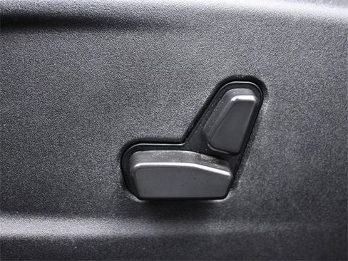 Used 2022 Chrysler 300 S image 12