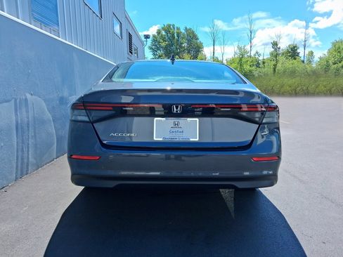 Used 2023 Honda Accord EX image 11