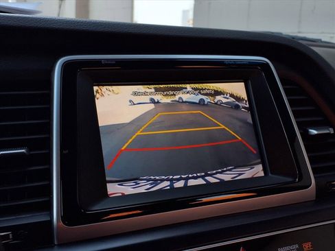 Used 2018 Hyundai Sonata SEL image 8