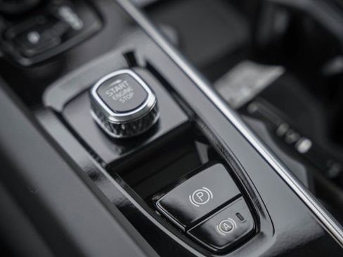 New 2026 Volvo XC60 B5 Ultra w/ Protection Package Premier image 25