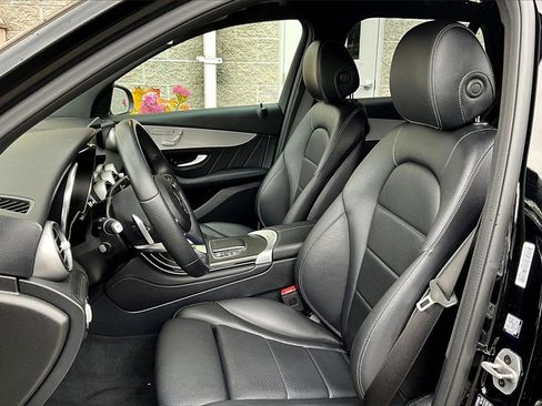 Certified 2022 Mercedes-Benz GLC 300 4MATIC image 27