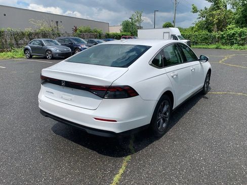 Used 2023 Honda Accord EX image 3