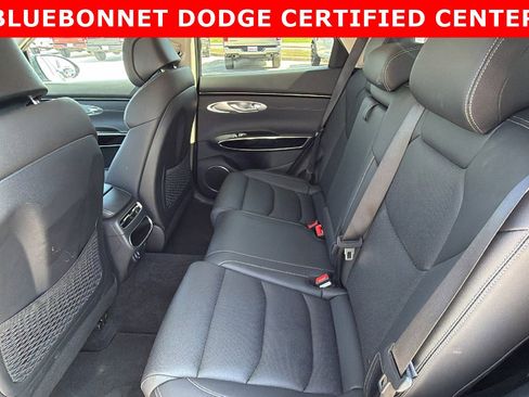 Used 2025 Genesis GV70 2.5T image 17