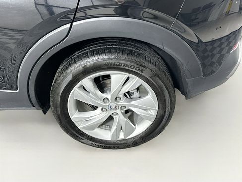 Used 2025 Buick Encore GX Preferred FWD image 11