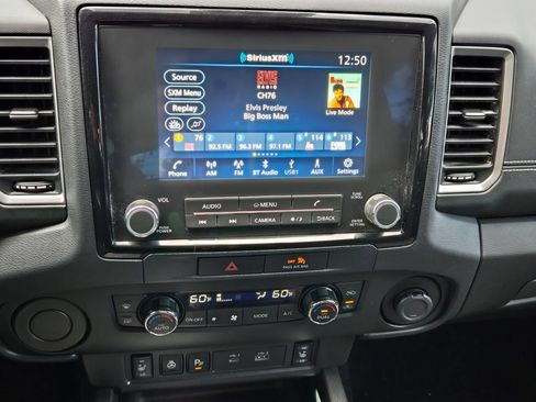 Used 2022 Nissan Frontier SV RWD image 16
