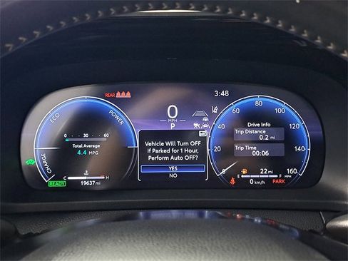 Used 2024 Toyota Crown Limited image 28