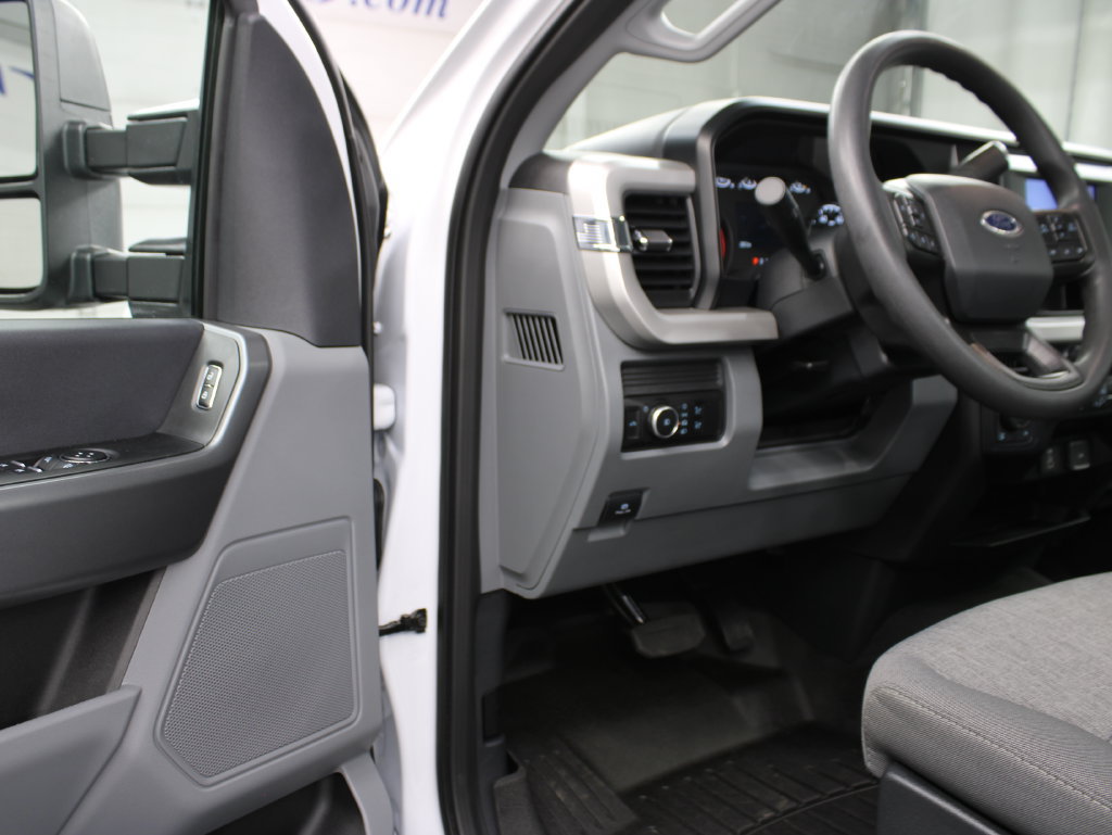 Used 2025 Ford F350 XL w/ STX Appearance Package AWD/4WD image 59
