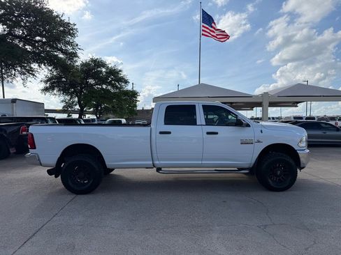 Used 2013 RAM 2500 Tradesman w/ Chrome Appearance Group image 8