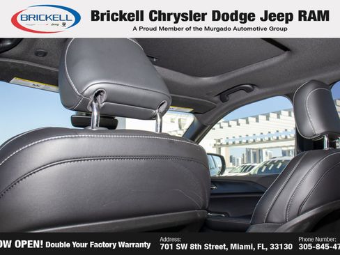 Used 2025 Jeep Grand Cherokee L Altitude AWD/4WD image 20